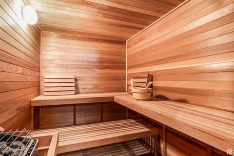 Tiny photo for 3409 E SEVEN SPRINGS DR S, Sandy, UT 84092 (MLS # 2108931)