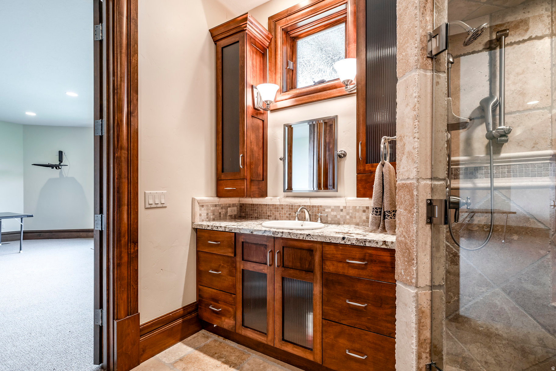 SEVEN SPRINGS - Residential