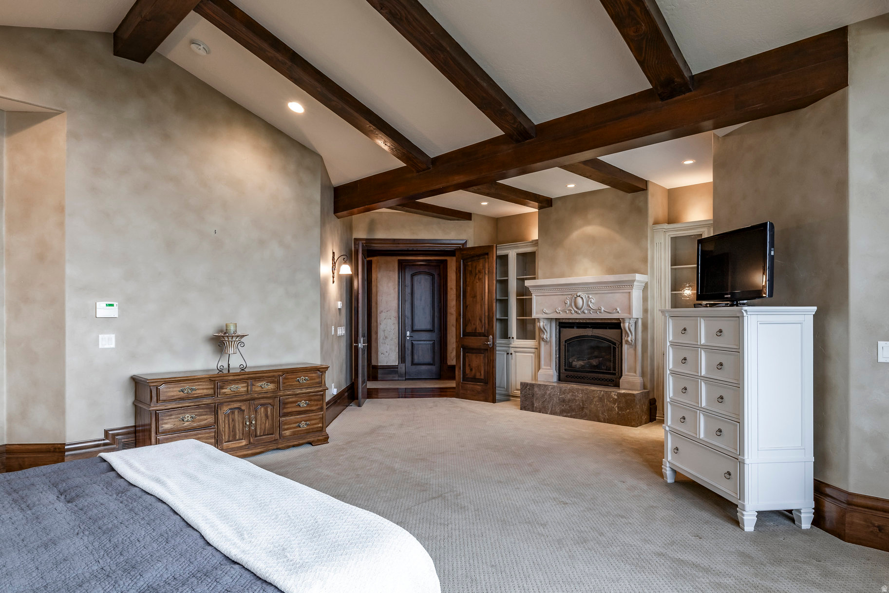 SEVEN SPRINGS - Residential