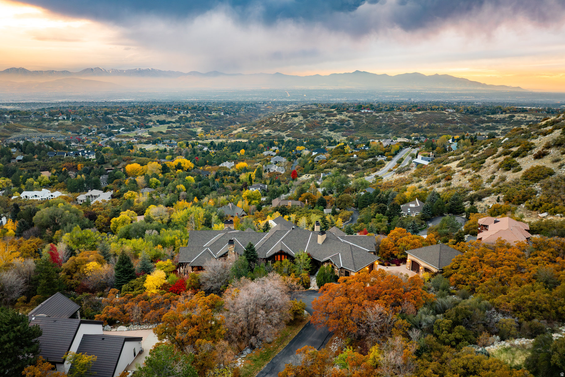 SEVEN SPRINGS - Residential