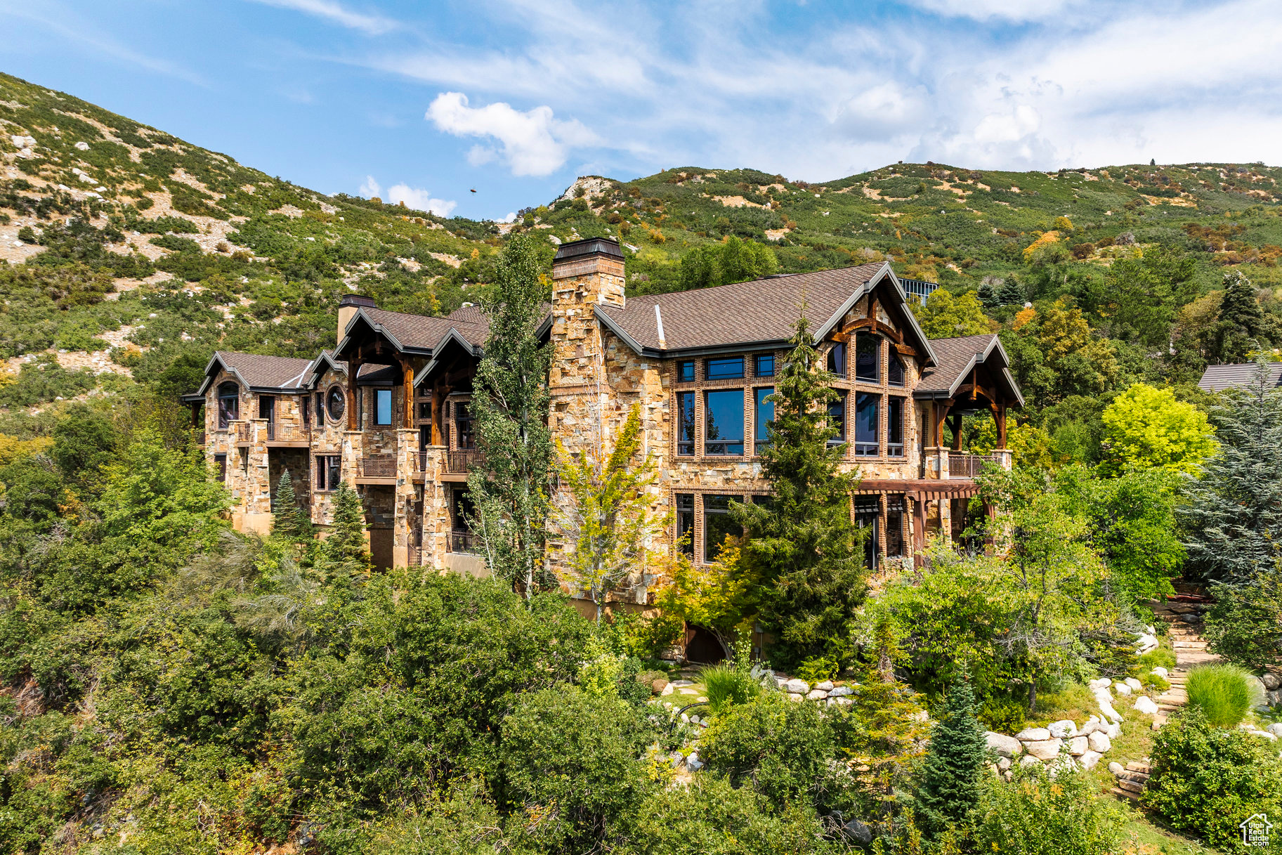 SEVEN SPRINGS - Residential
