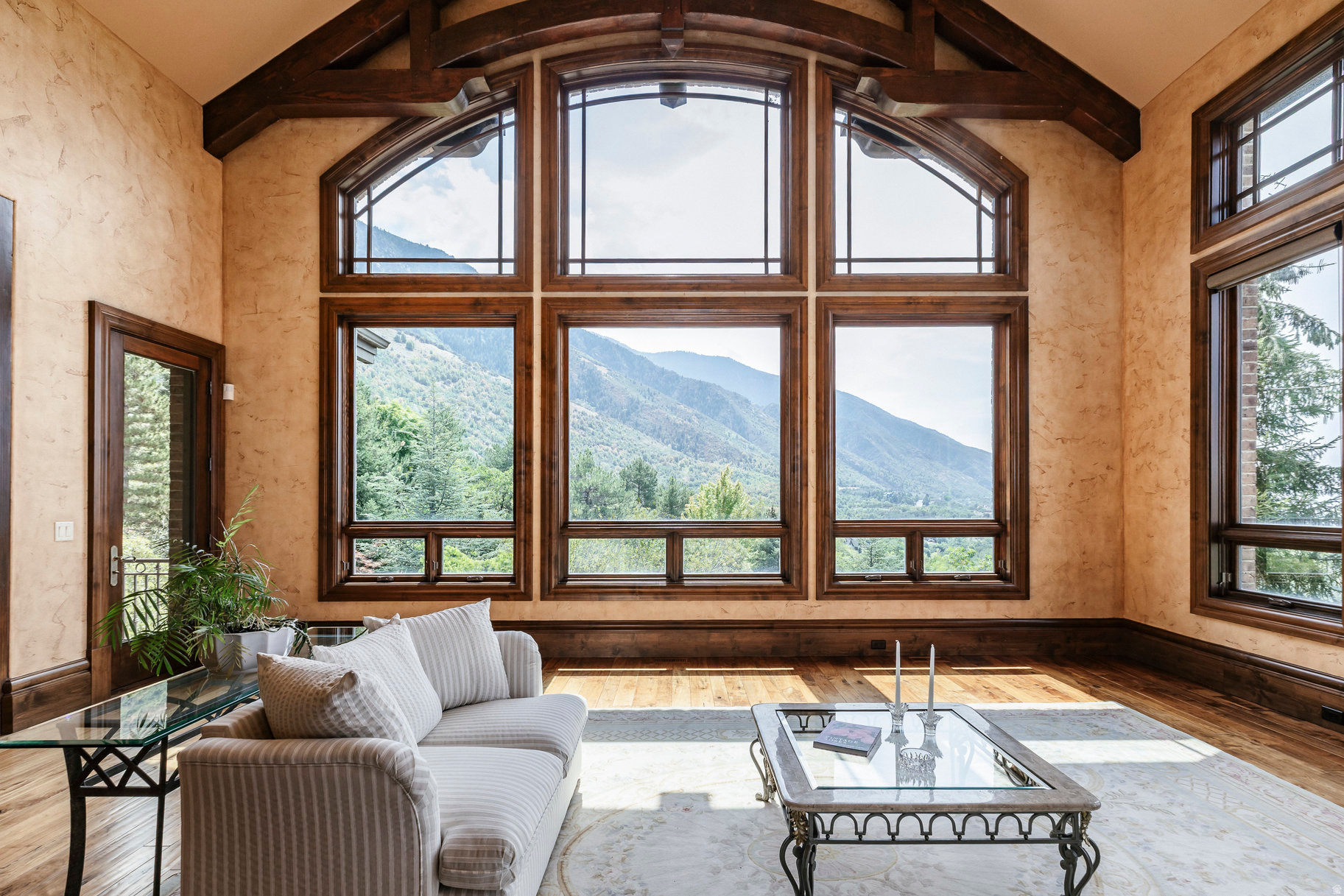 SEVEN SPRINGS - Residential