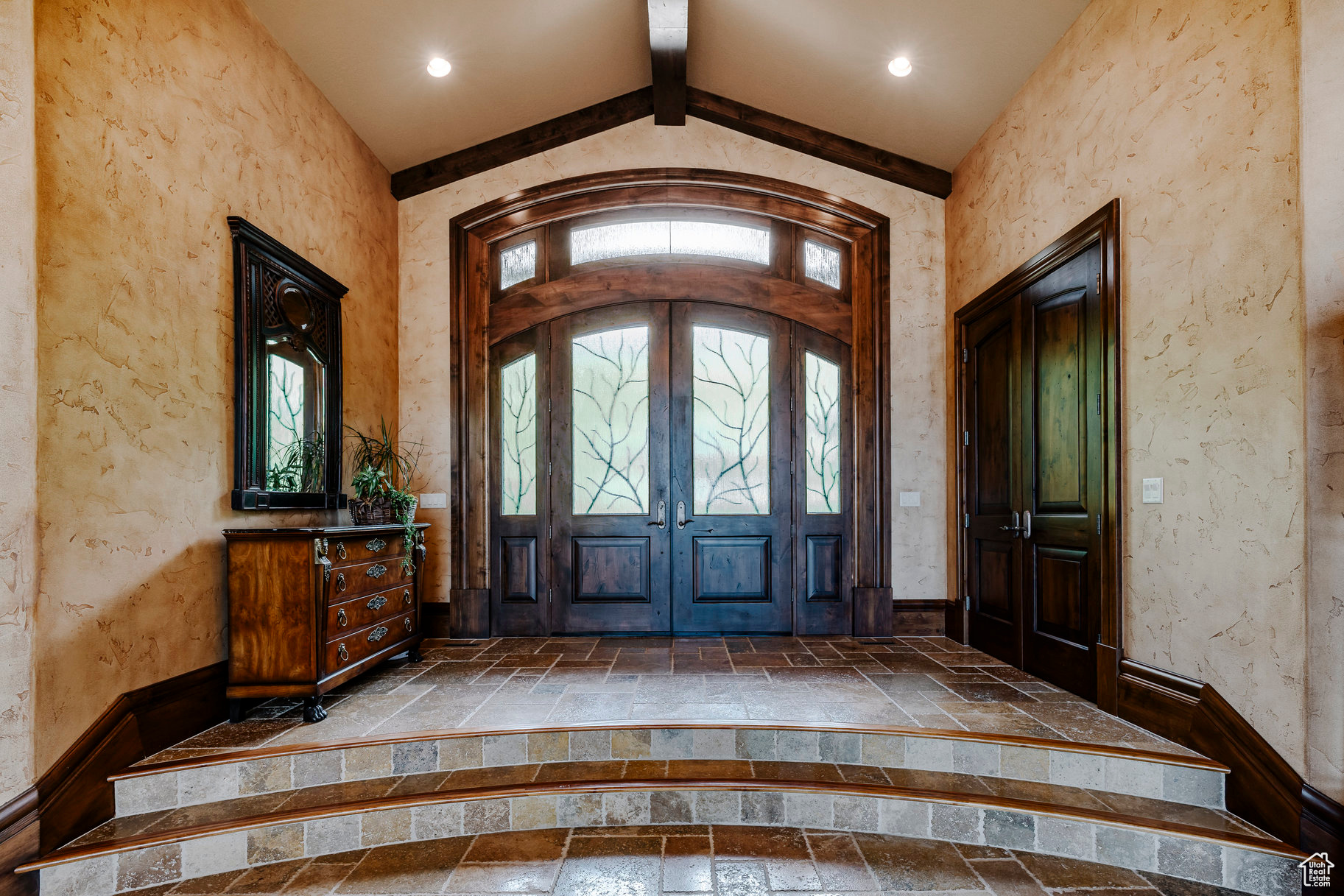 SEVEN SPRINGS - Residential