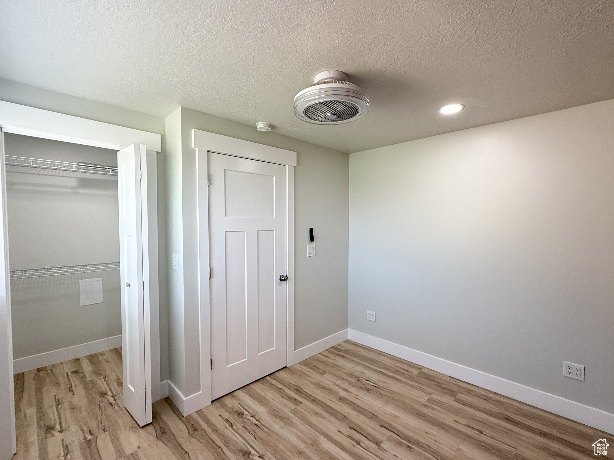 ANNIES LANDING - Residential