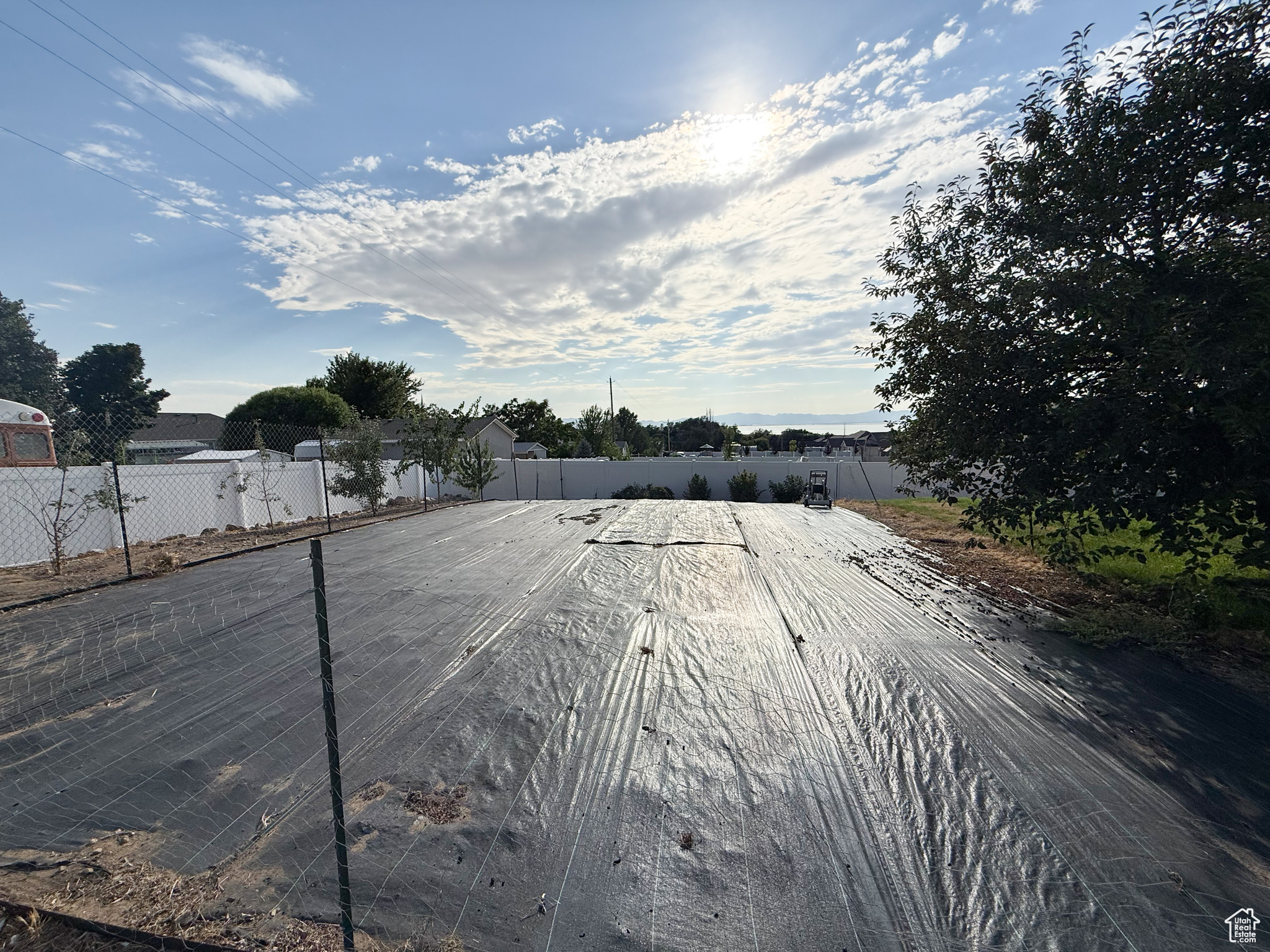 ANNIES LANDING - Residential