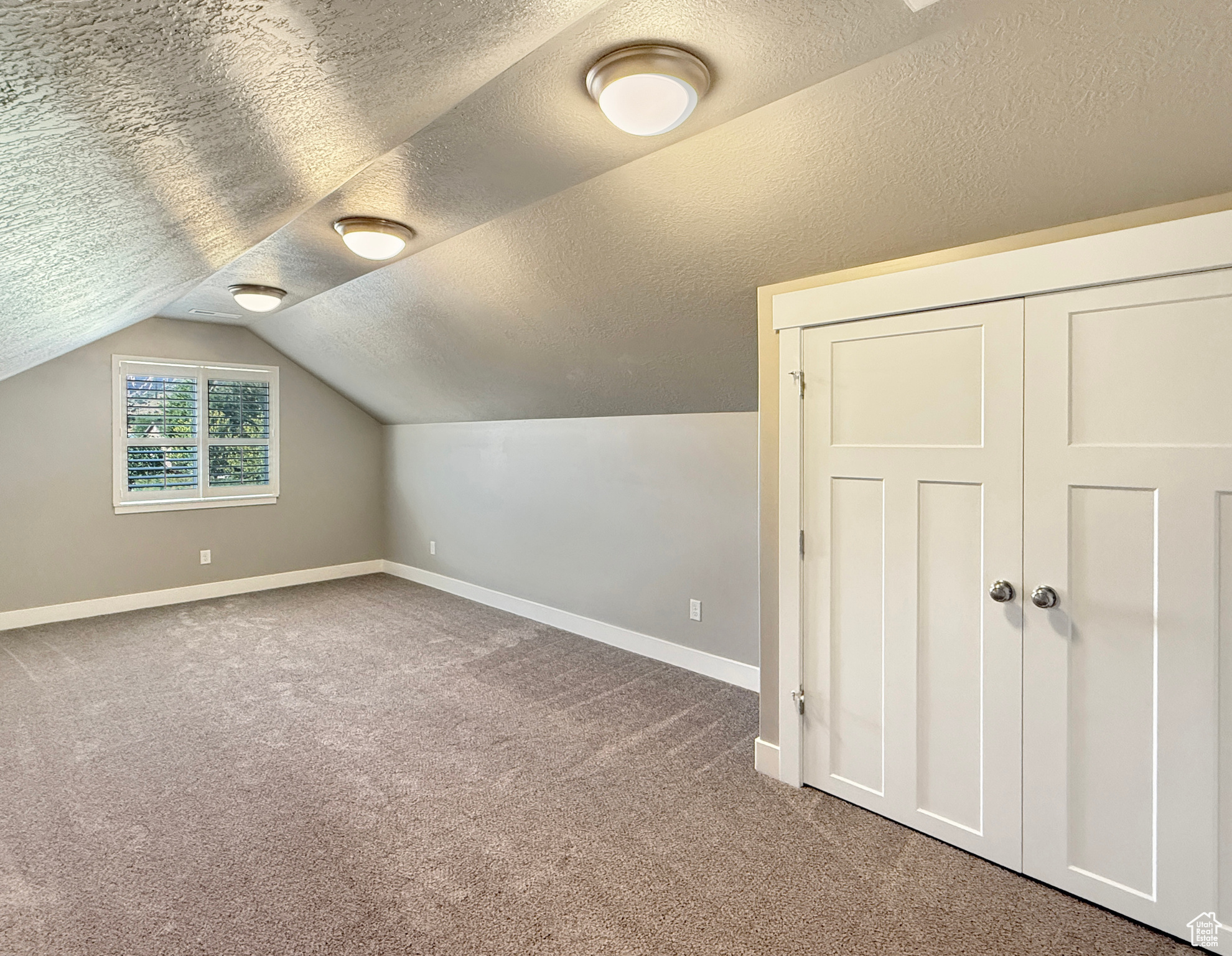 ANNIES LANDING - Residential