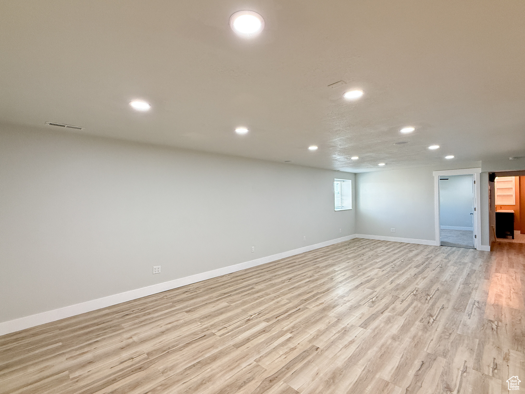 ANNIES LANDING - Residential