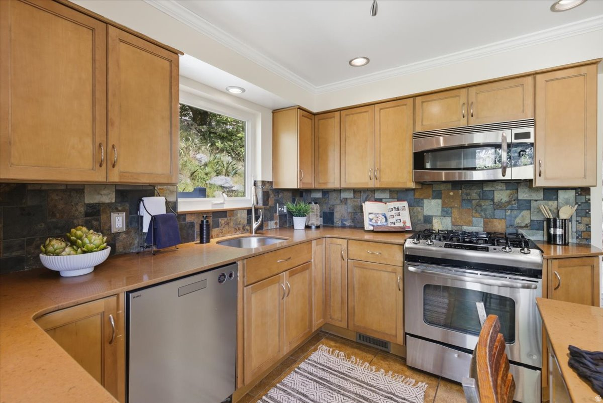 OAKCLIFF PARK - Residential