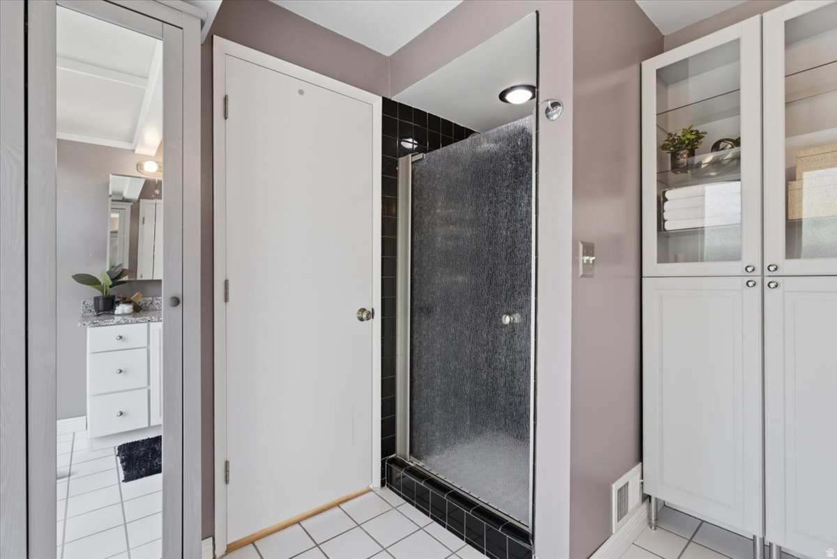 OAKCLIFF PARK - Residential