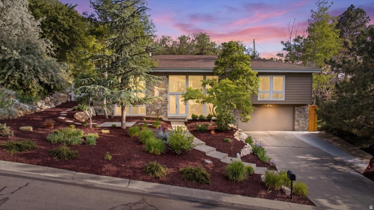 OAKCLIFF PARK - Residential