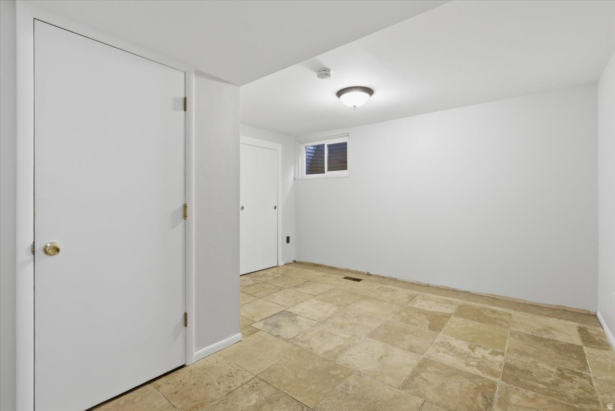 OAKCLIFF PARK - Residential