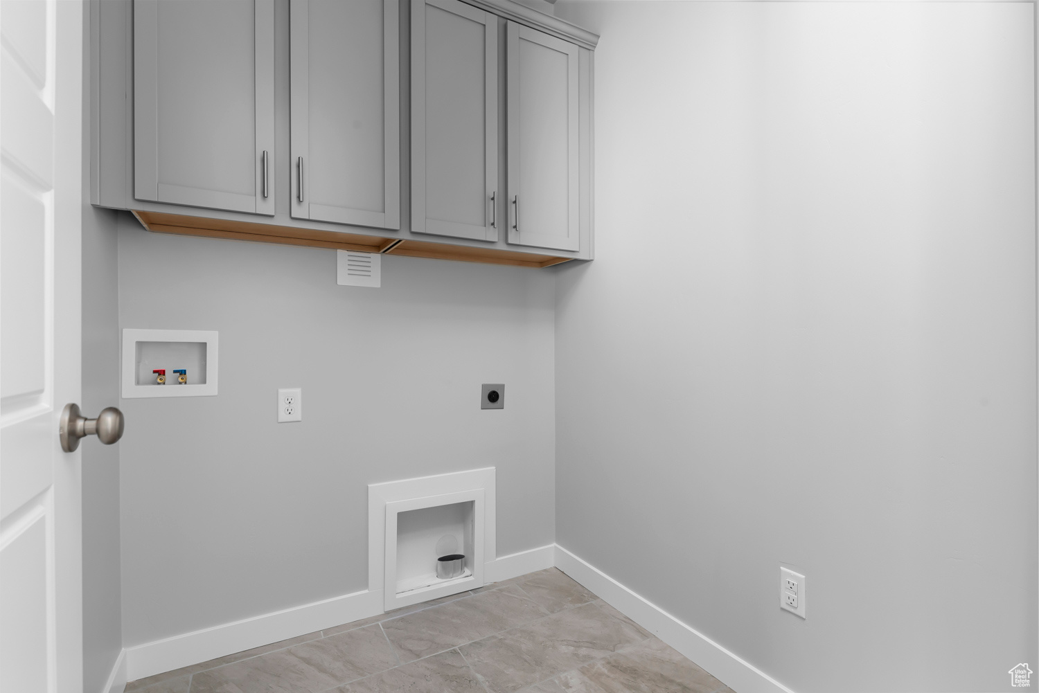 OVERLAND GARDENS D213R - Residential
