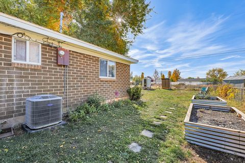 Tiny photo for 392 N ANN ST, Clearfield, UT 84015 (MLS # 2124817)