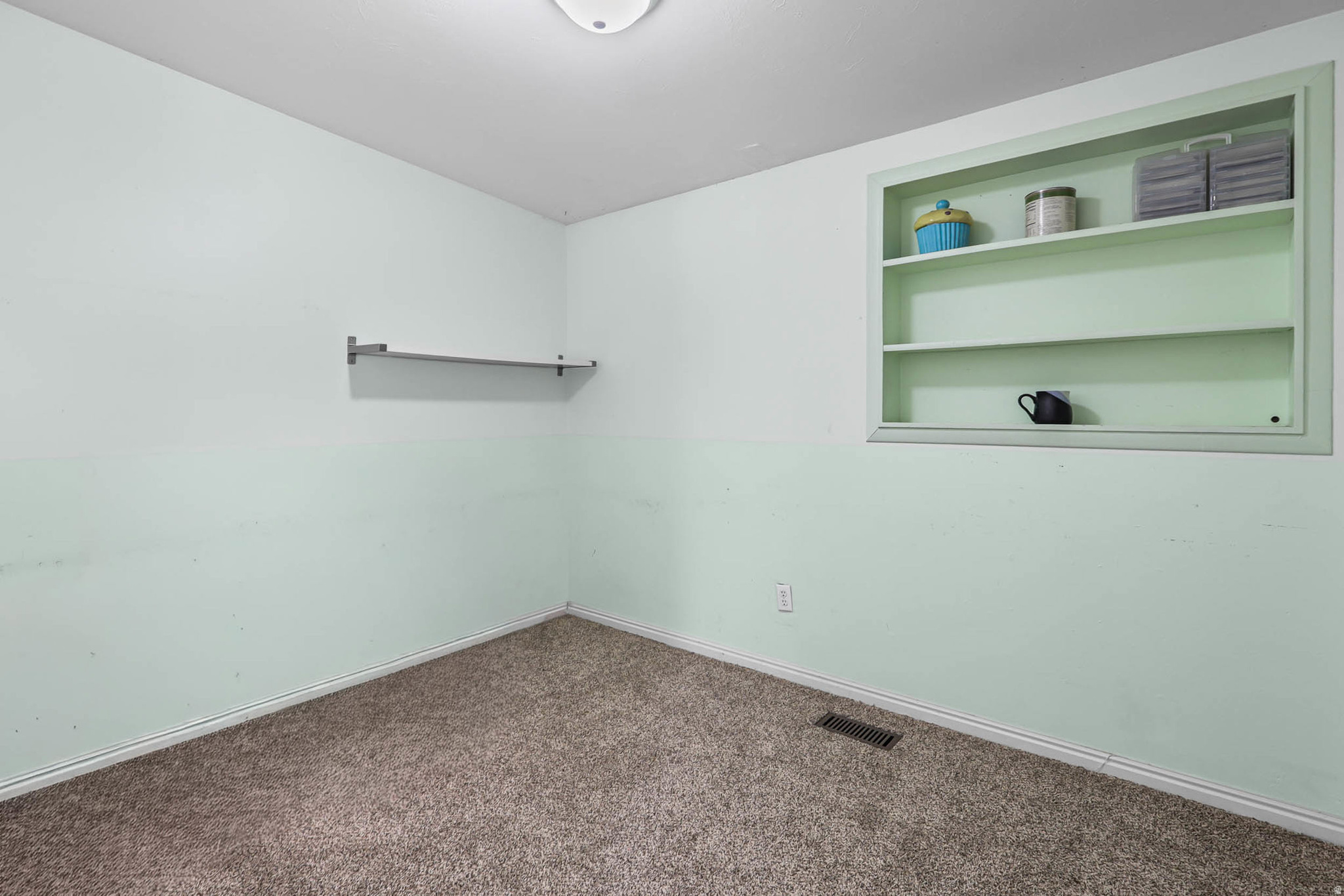 JAMARL ACRES - Residential