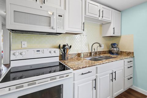 Tiny photo for 392 N ANN ST, Clearfield, UT 84015 (MLS # 2124817)