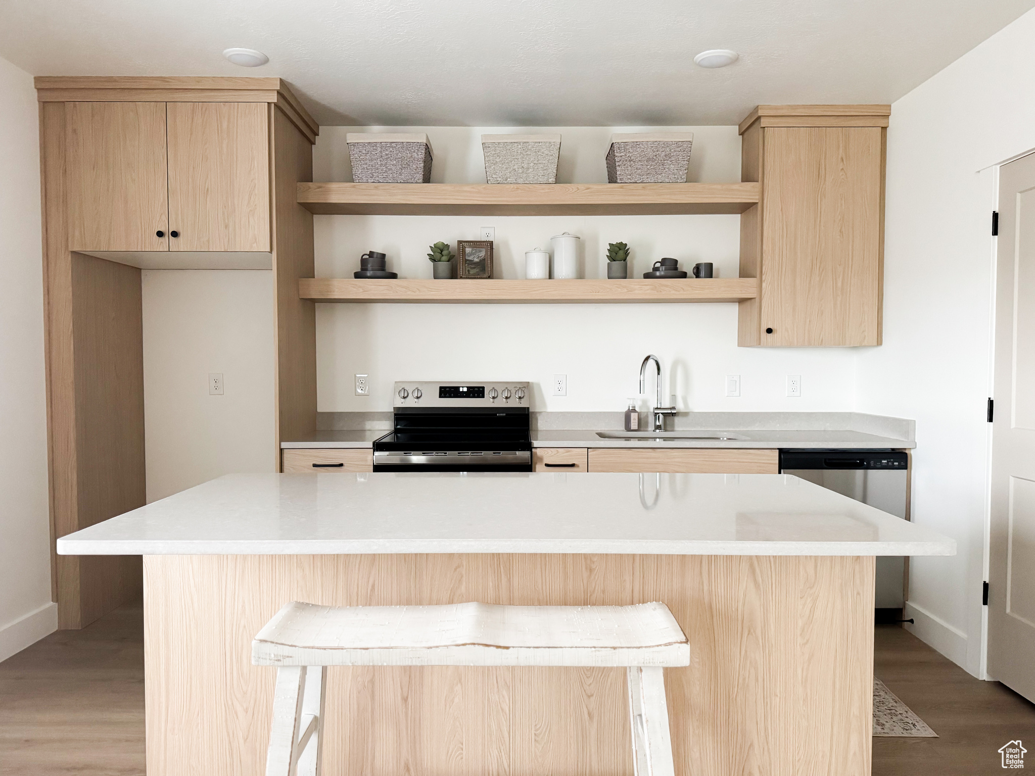 RIDGE - Residential