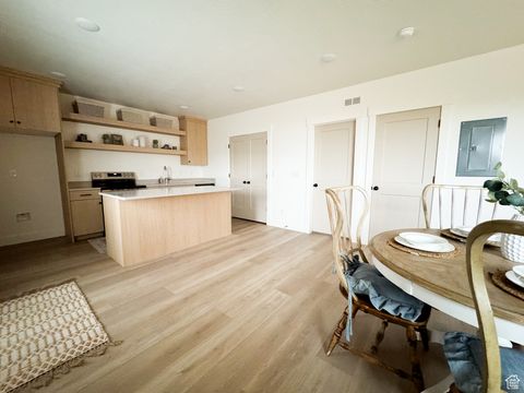 Tiny photo for 101 E SELMAN DR, Salem, UT 84653 (MLS # 2115726)