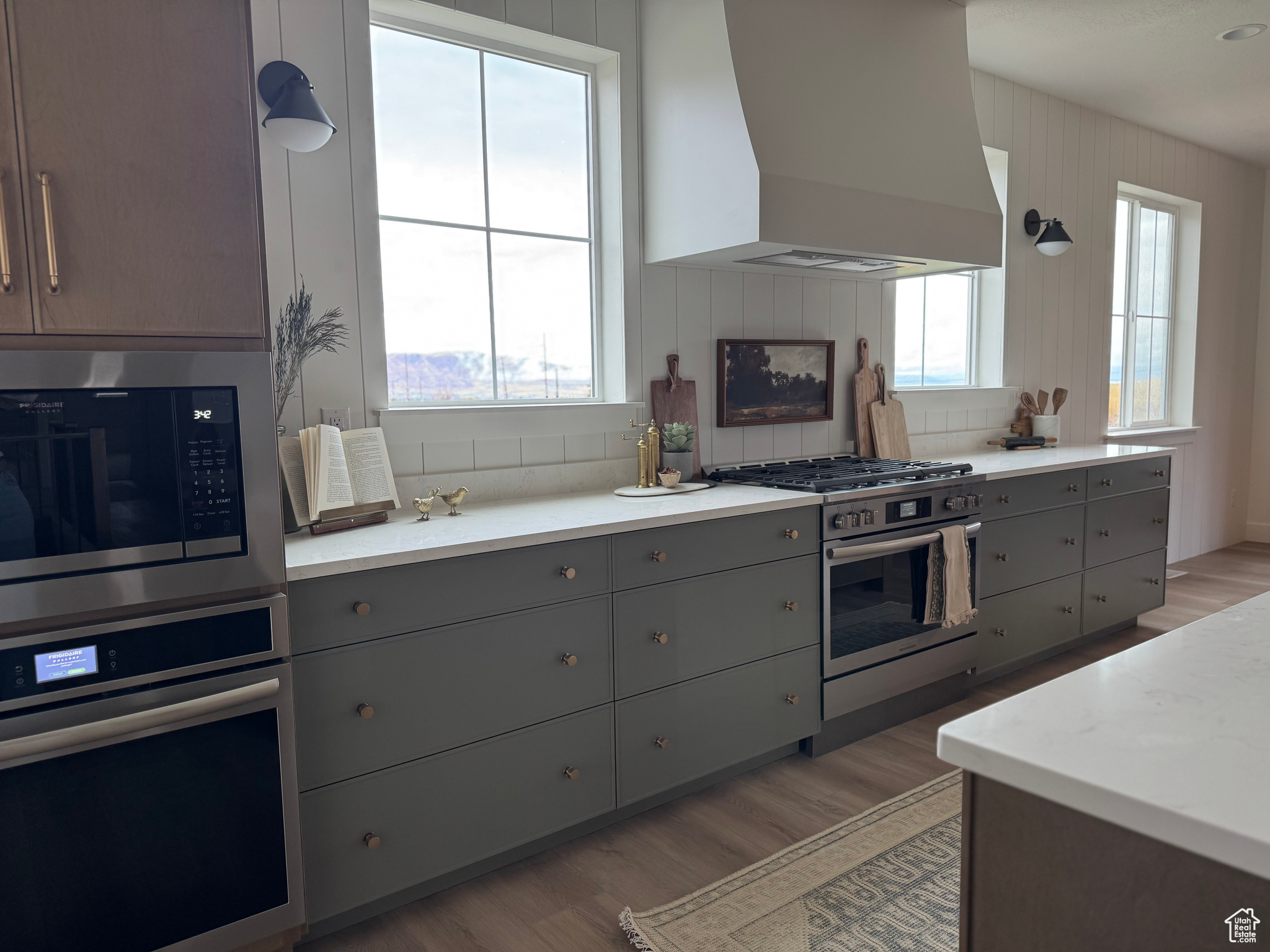 RIDGE - Residential