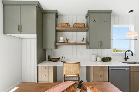 Tiny photo for 101 E SELMAN DR, Salem, UT 84653 (MLS # 2115726)