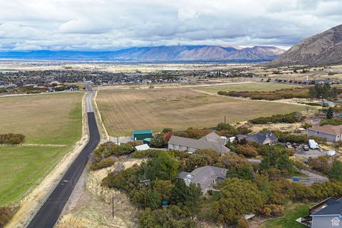 Tiny photo for 195 S OAK DR, Woodland Hills, UT 84653 (MLS # 2118076)