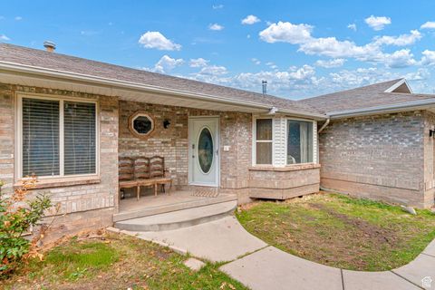 Tiny photo for 195 S OAK DR, Woodland Hills, UT 84653 (MLS # 2118076)