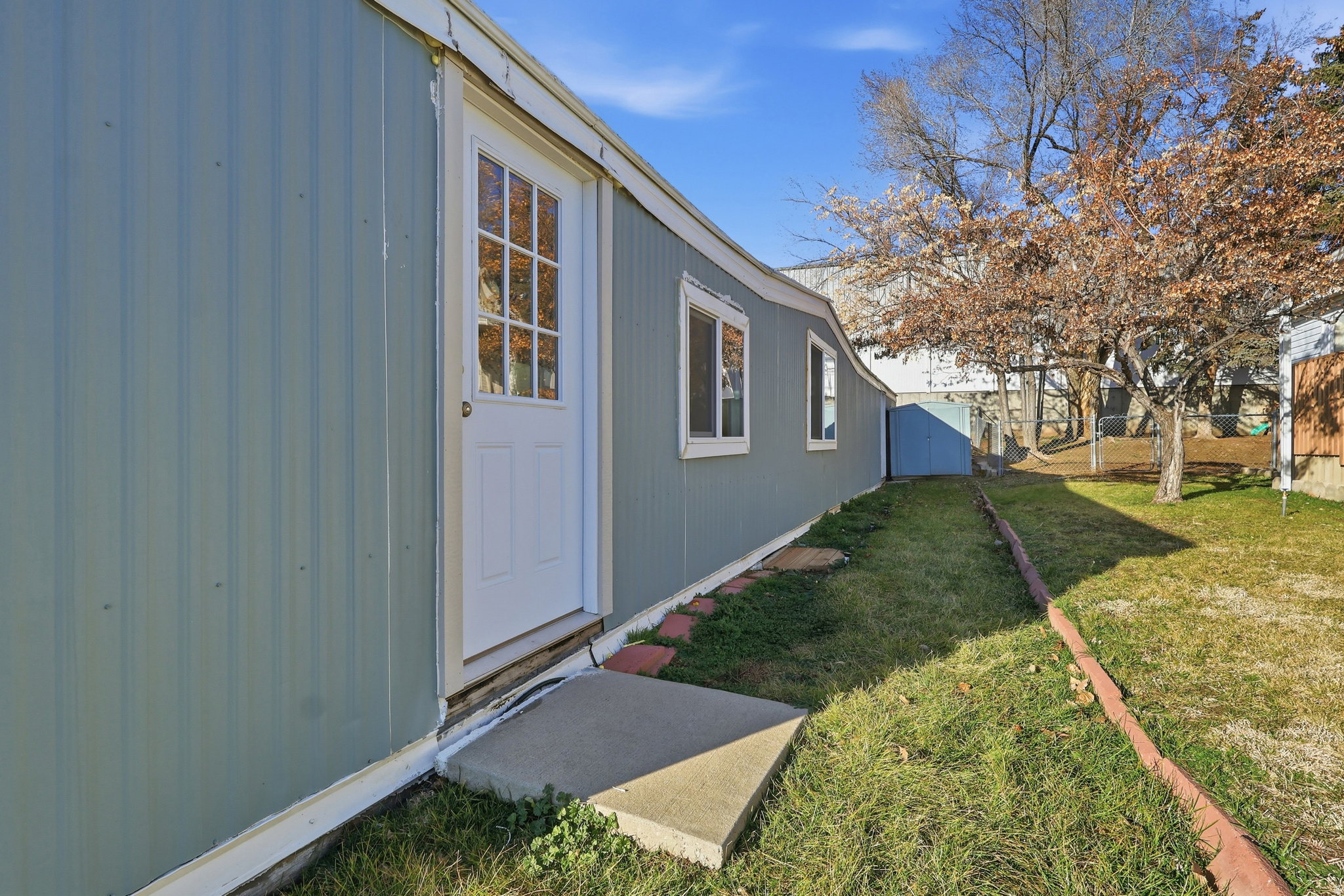 LAKEVIEW ESTATES - Residential