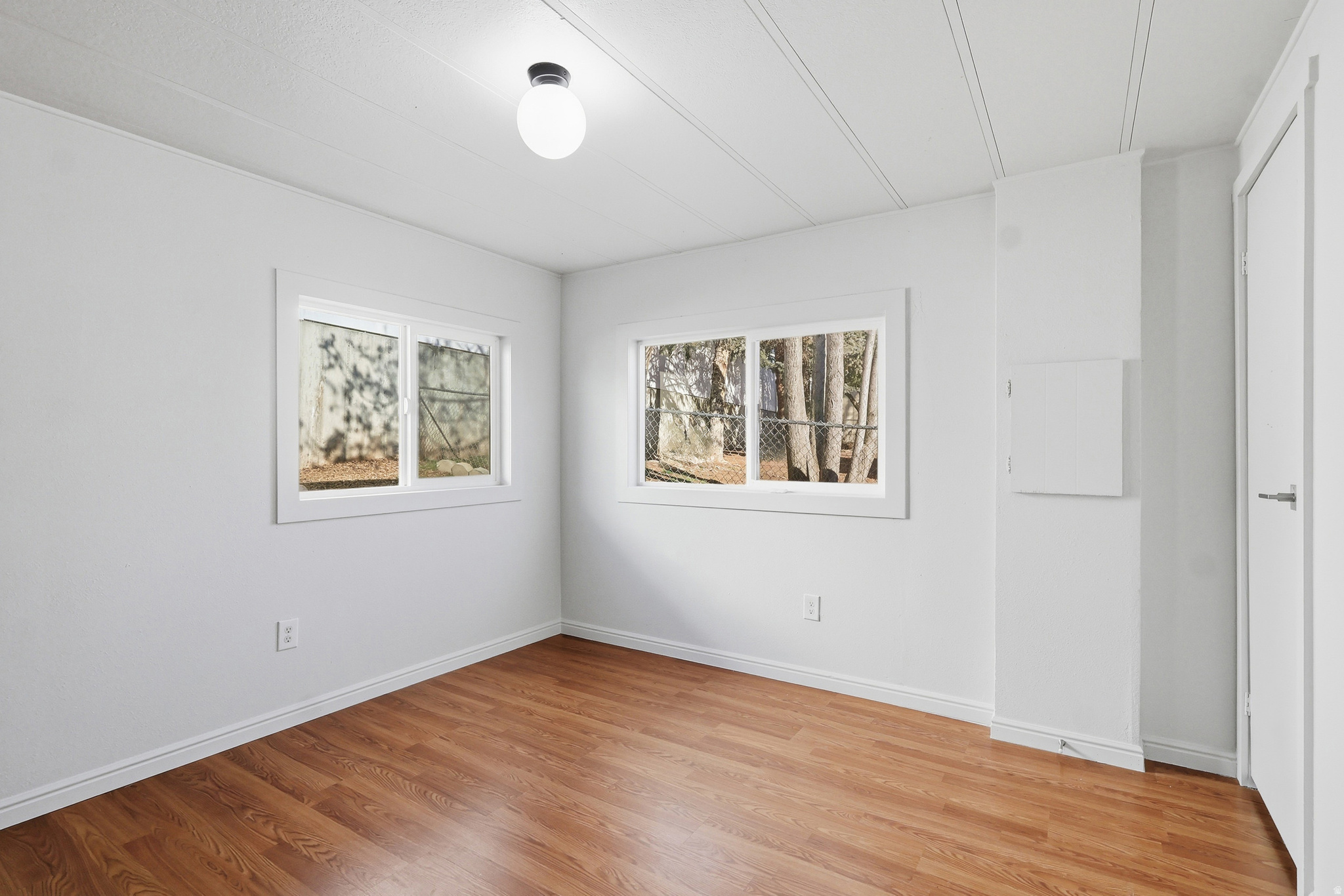 LAKEVIEW ESTATES - Residential