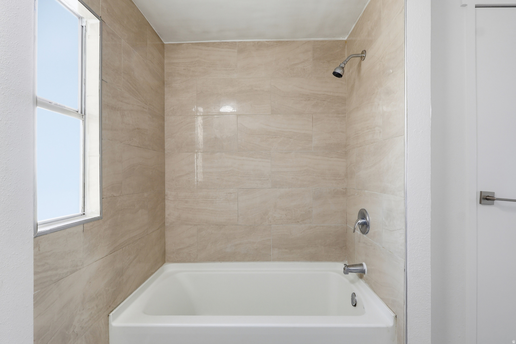 LAKEVIEW ESTATES - Residential