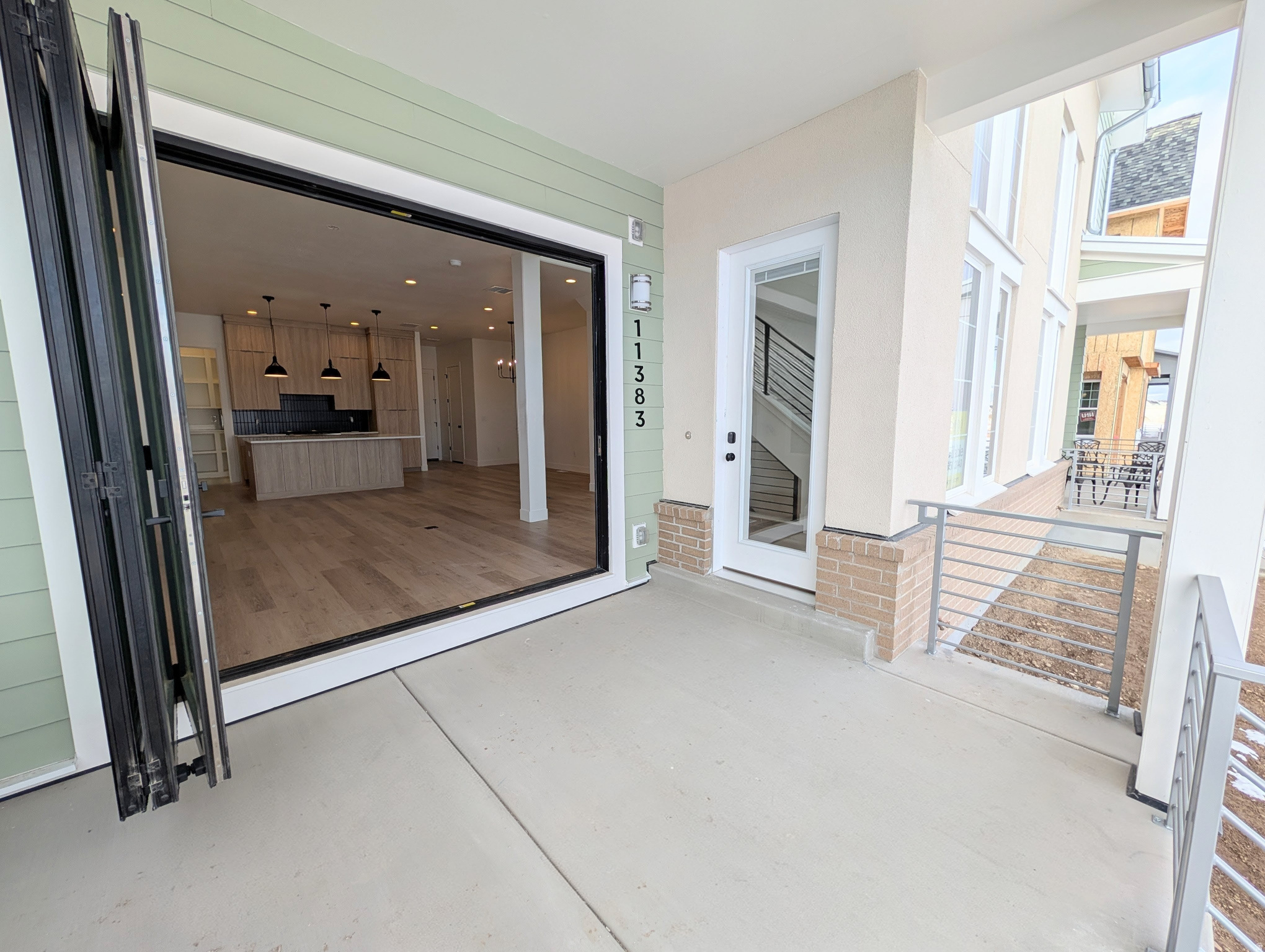 DAYBREAK - Residential Income