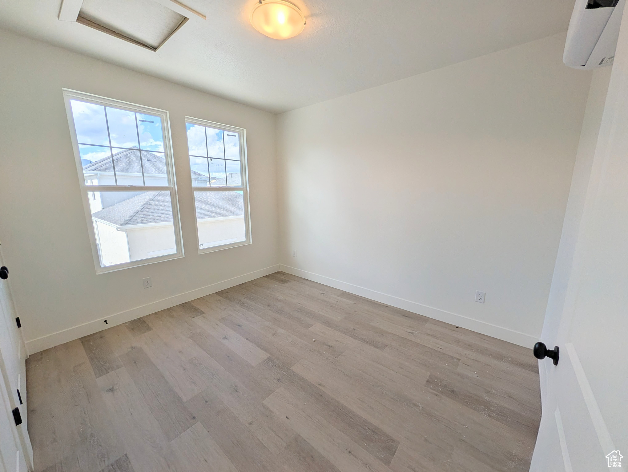 DAYBREAK - Residential Income