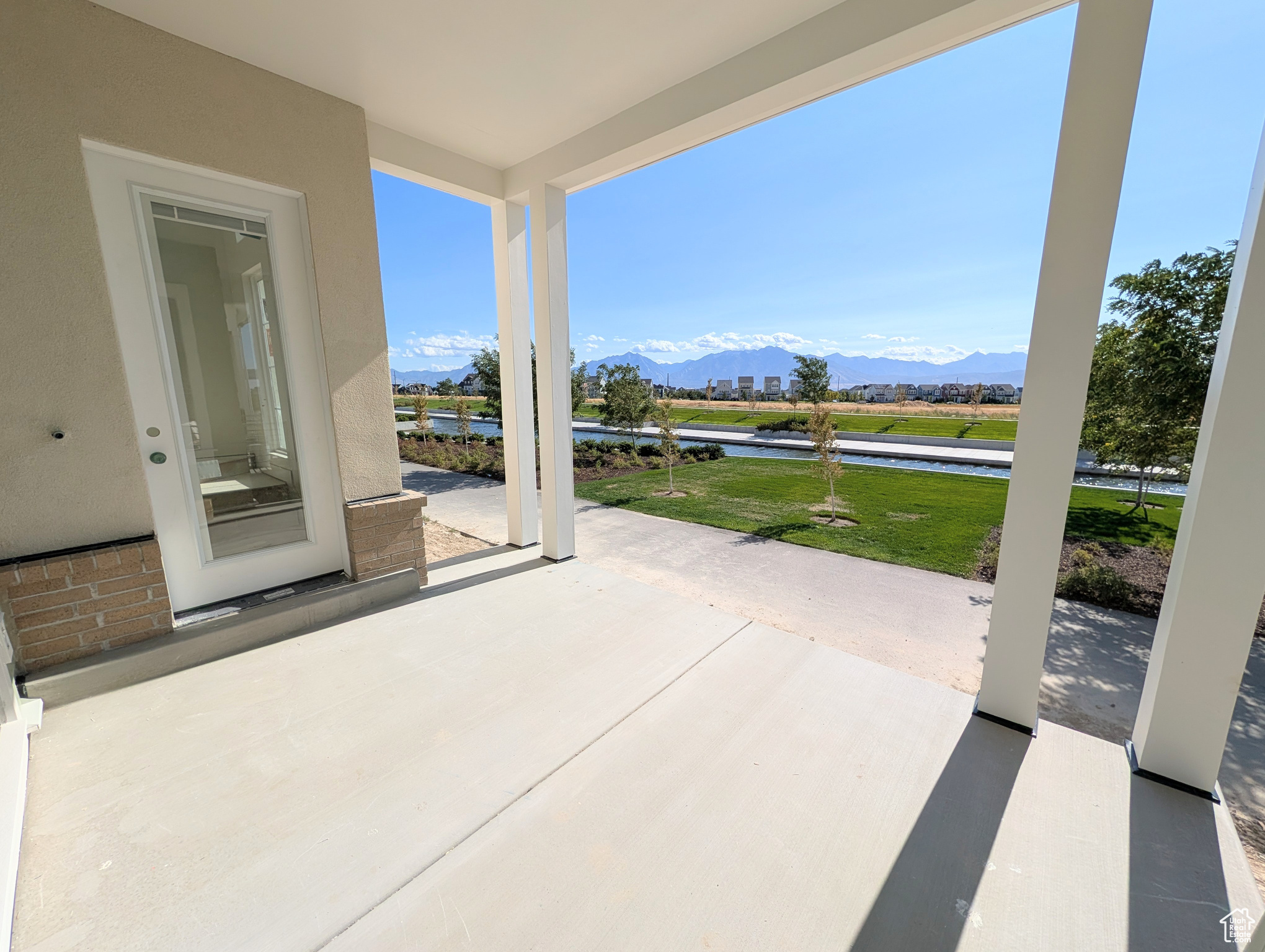 DAYBREAK - Residential Income