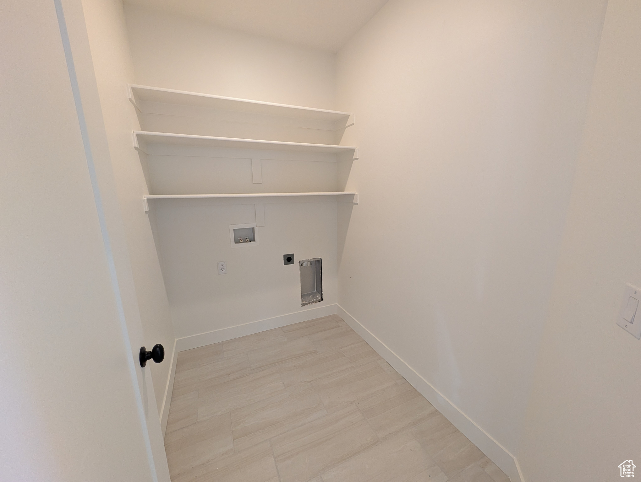 DAYBREAK - Residential Income