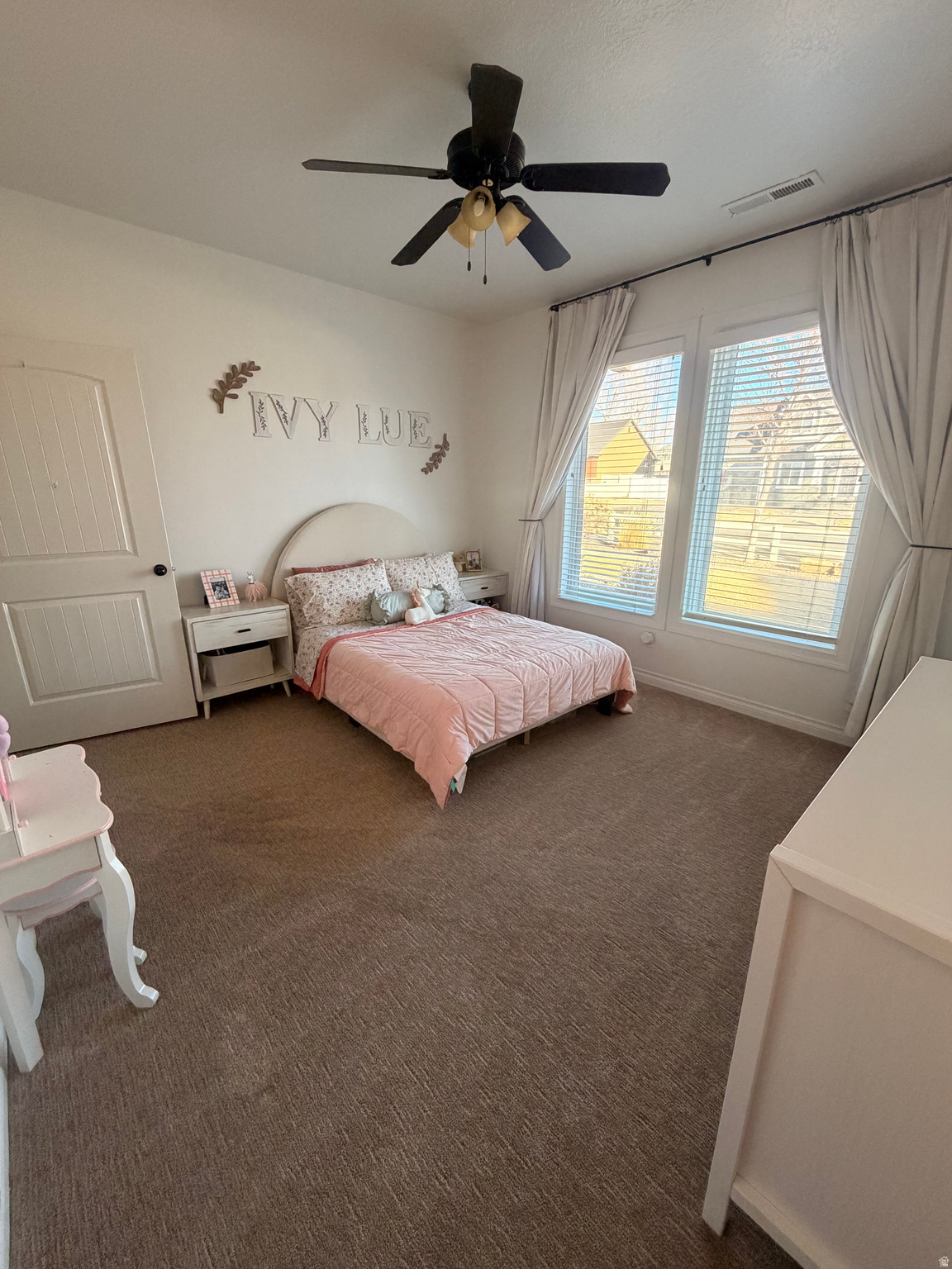 SUNRISE KNOLLS - Residential