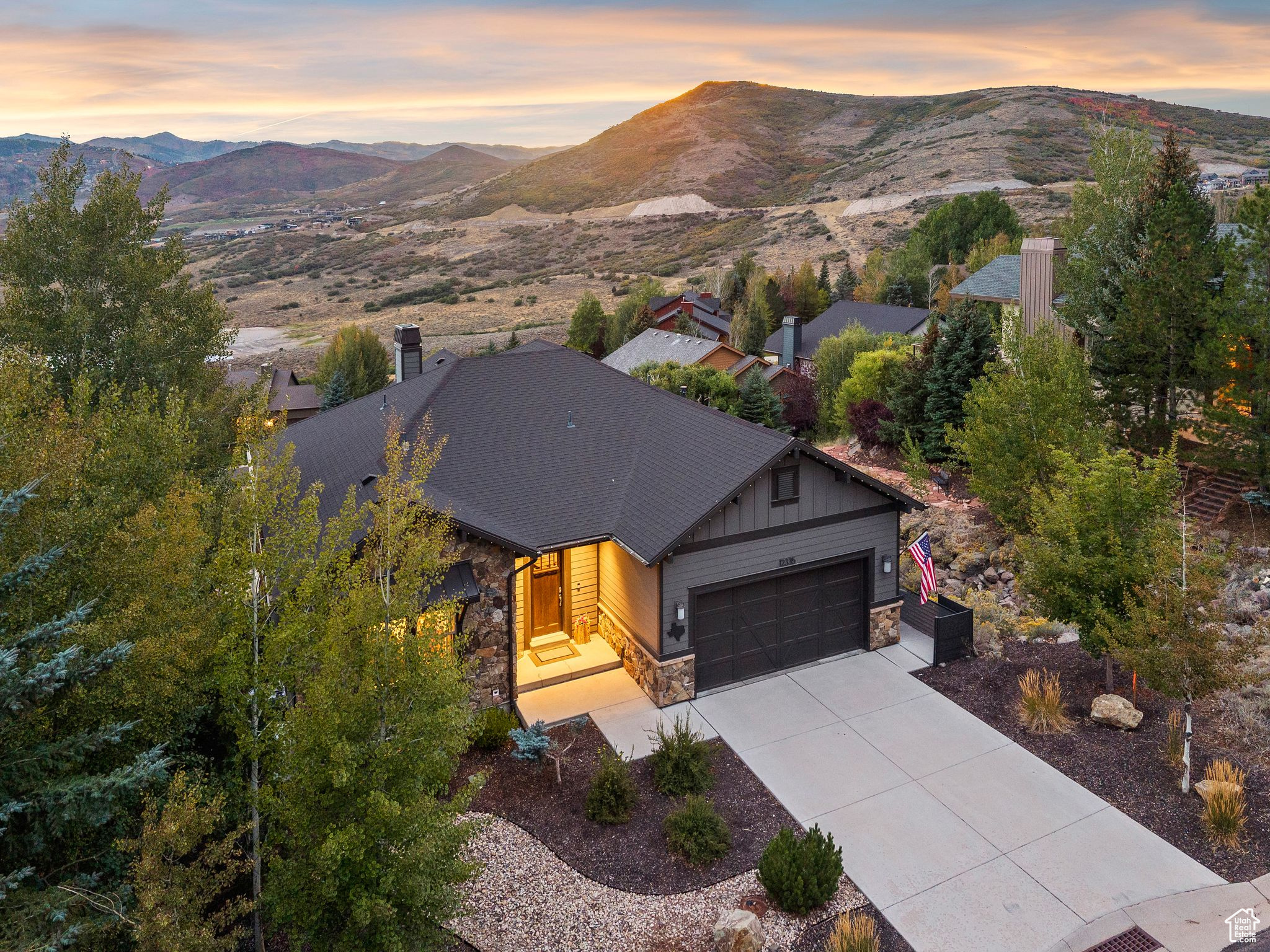 Kamas, Utah 84036, United States, 5 Bedrooms Bedrooms, ,5 BathroomsBathrooms,Residential,Active,215438