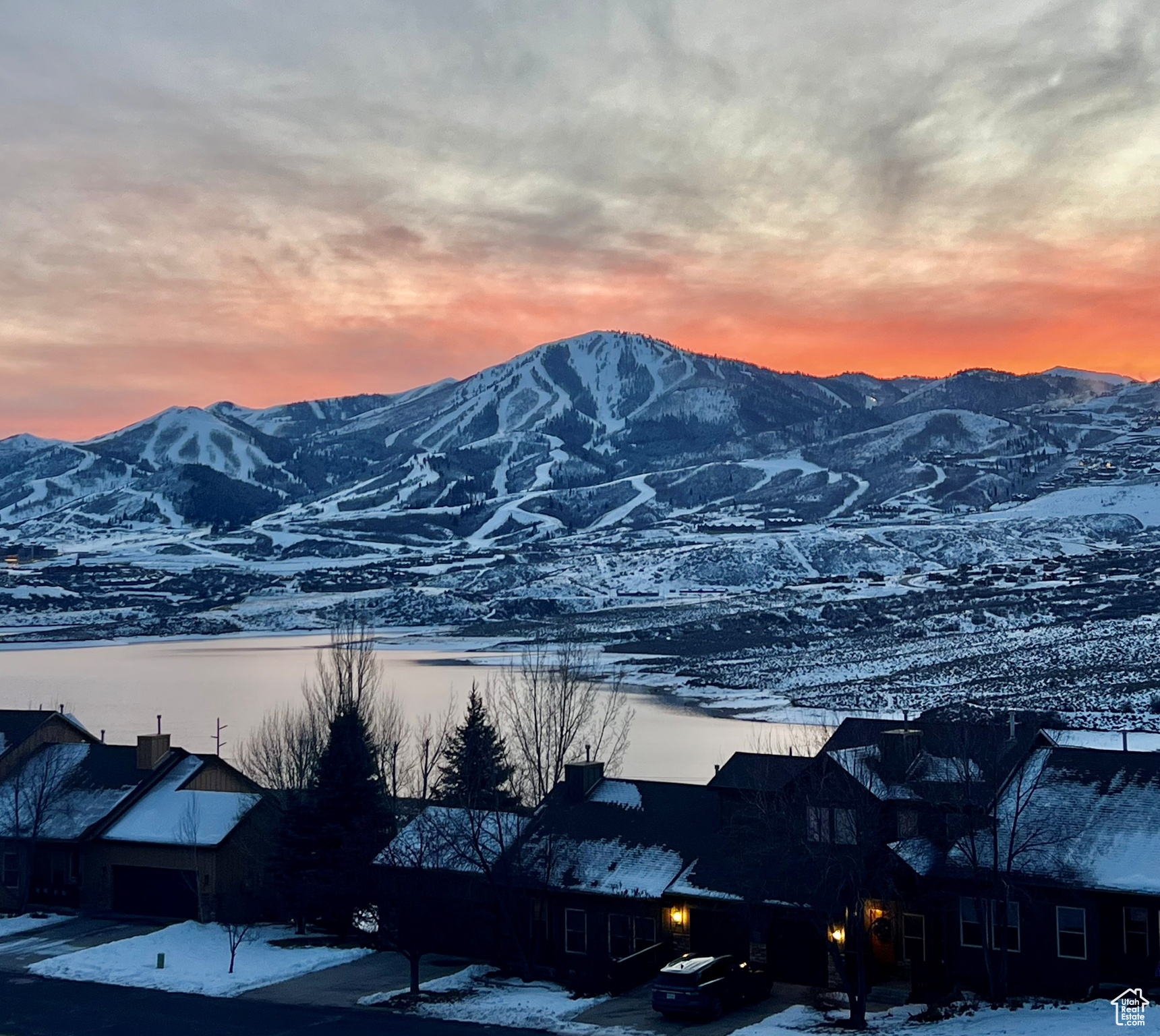 Kamas, Utah 84036, United States, 5 Bedrooms Bedrooms, ,5 BathroomsBathrooms,Residential,Active,215438