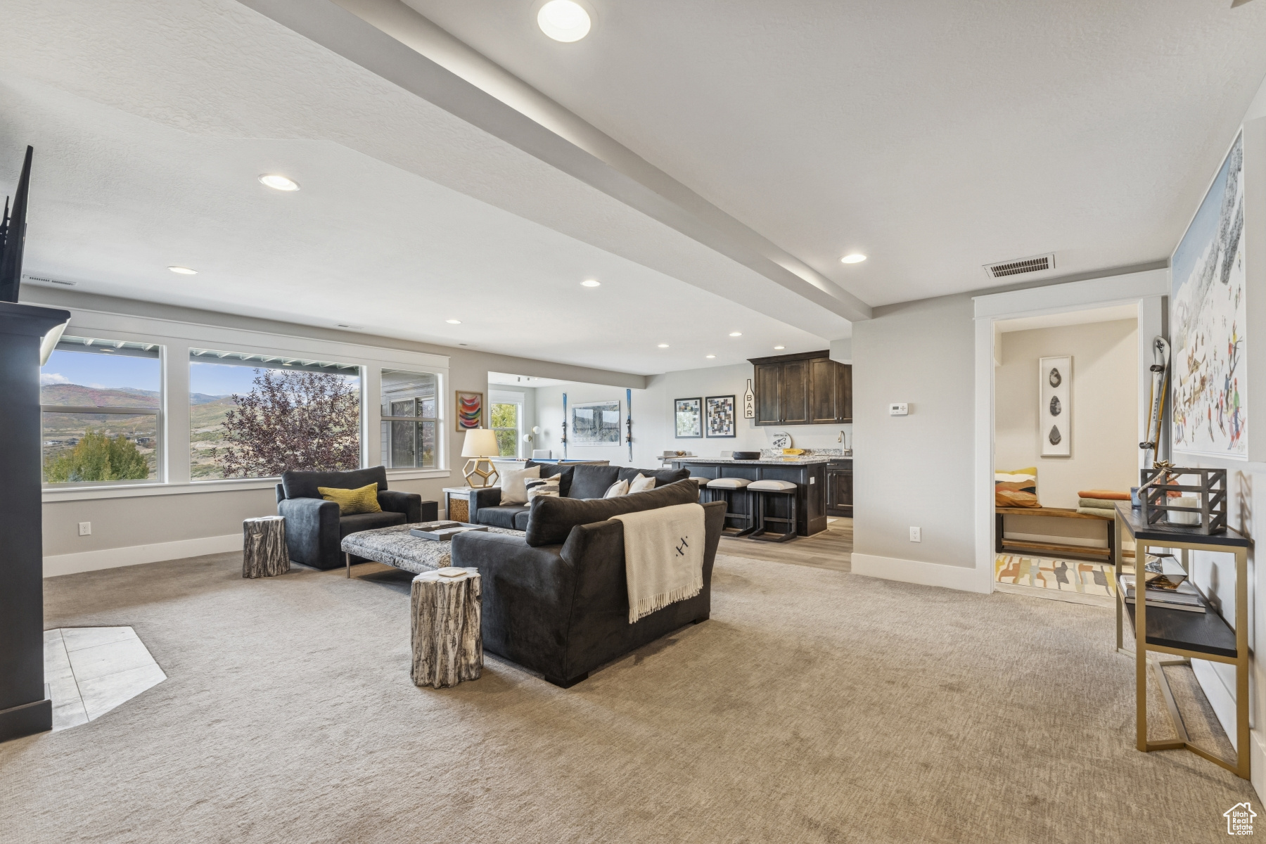 Kamas, Utah 84036, United States, 5 Bedrooms Bedrooms, ,5 BathroomsBathrooms,Residential,Active,215438