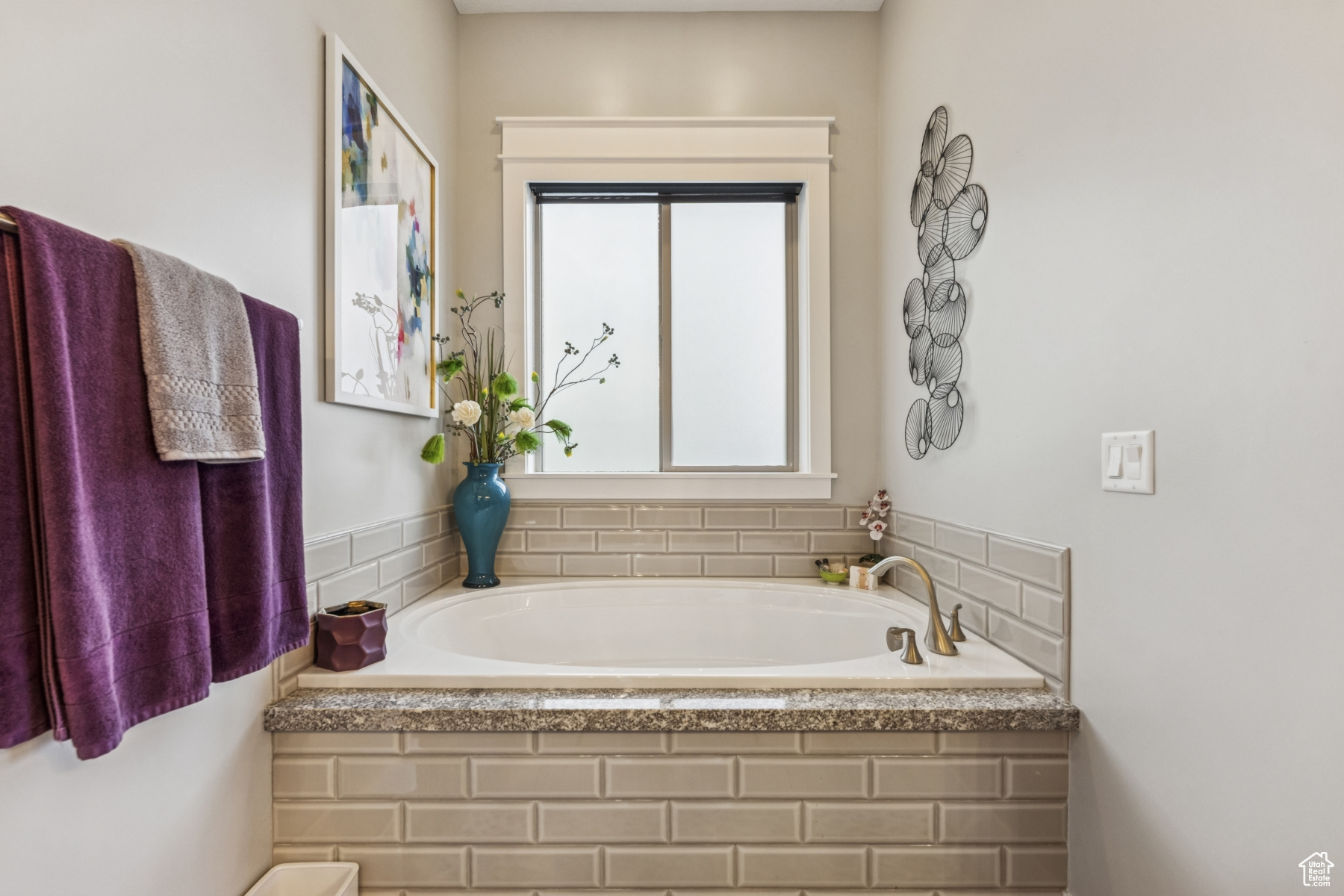 Kamas, Utah 84036, United States, 5 Bedrooms Bedrooms, ,5 BathroomsBathrooms,Residential,Active,215438