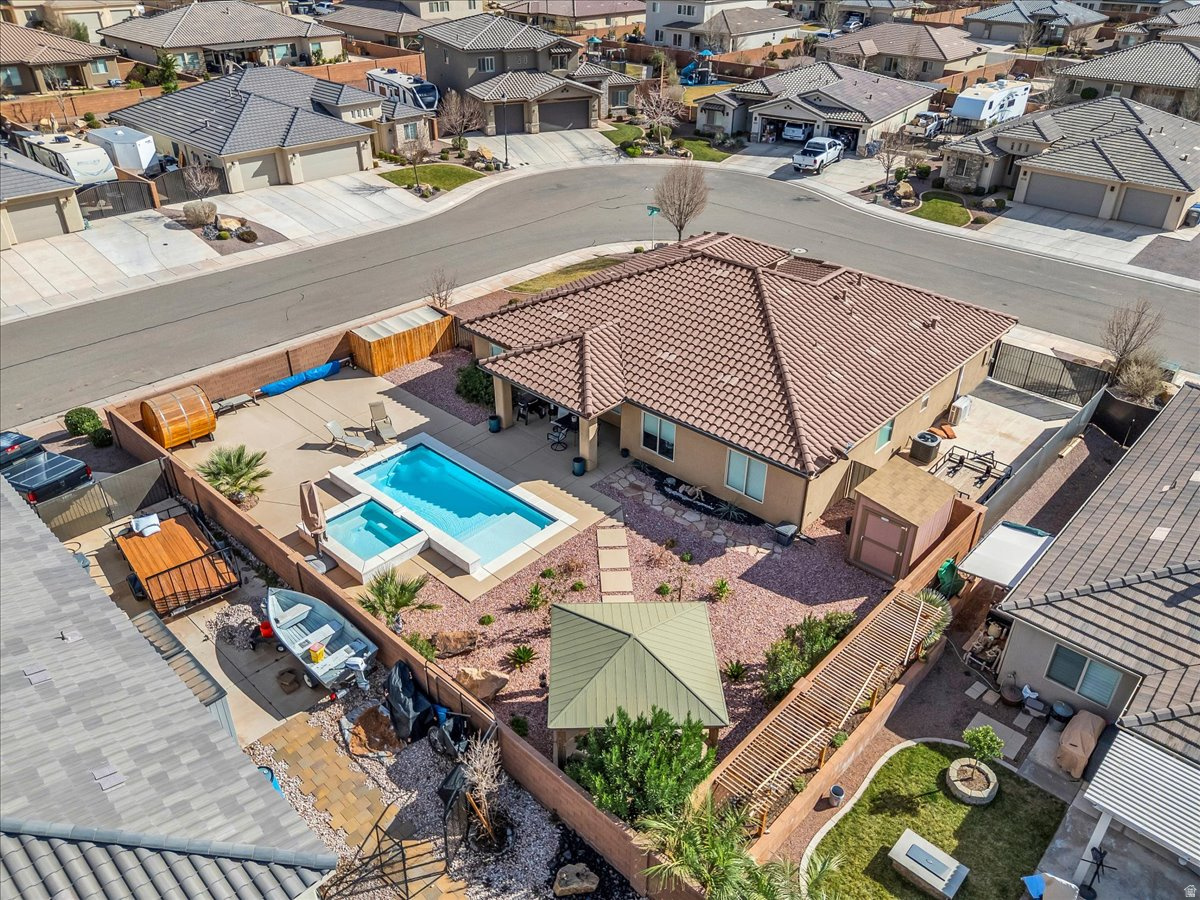 SUGAR PLUM IN THE FIELDS PH 5 - Residential