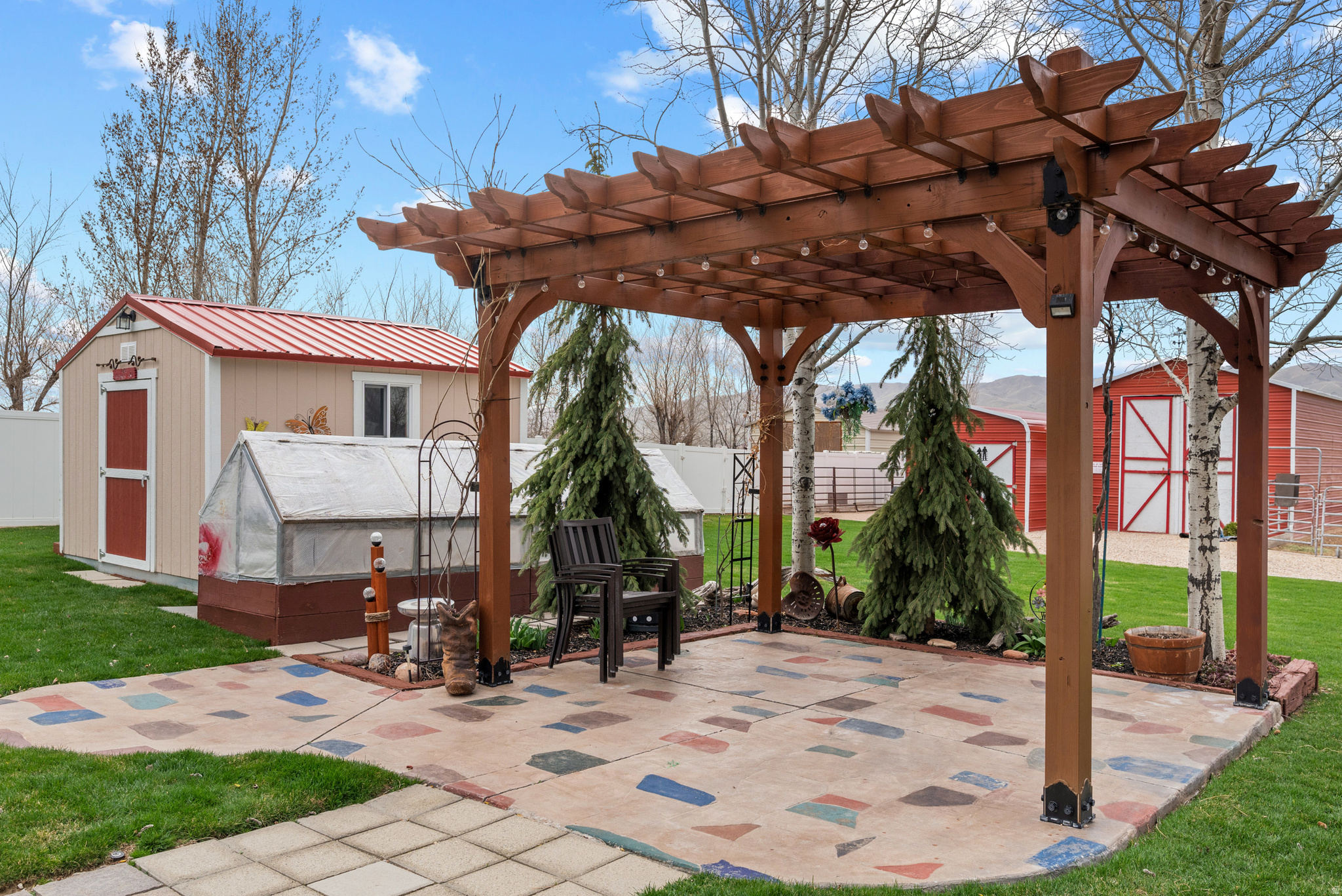 COUNTRYSIDE ESTATES - Residential