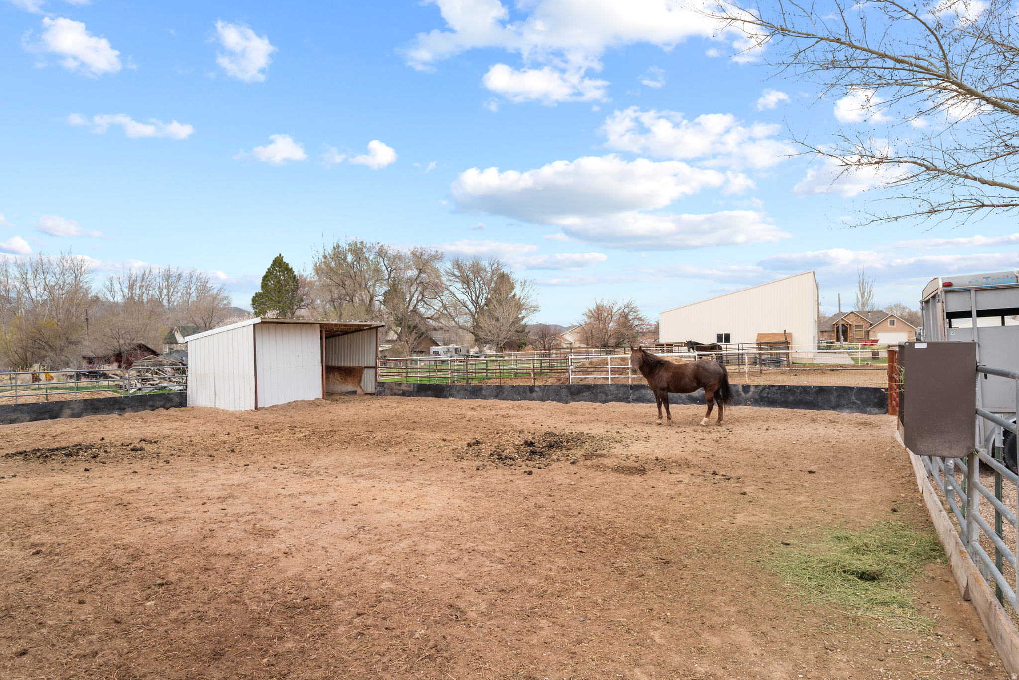 COUNTRYSIDE ESTATES - Residential