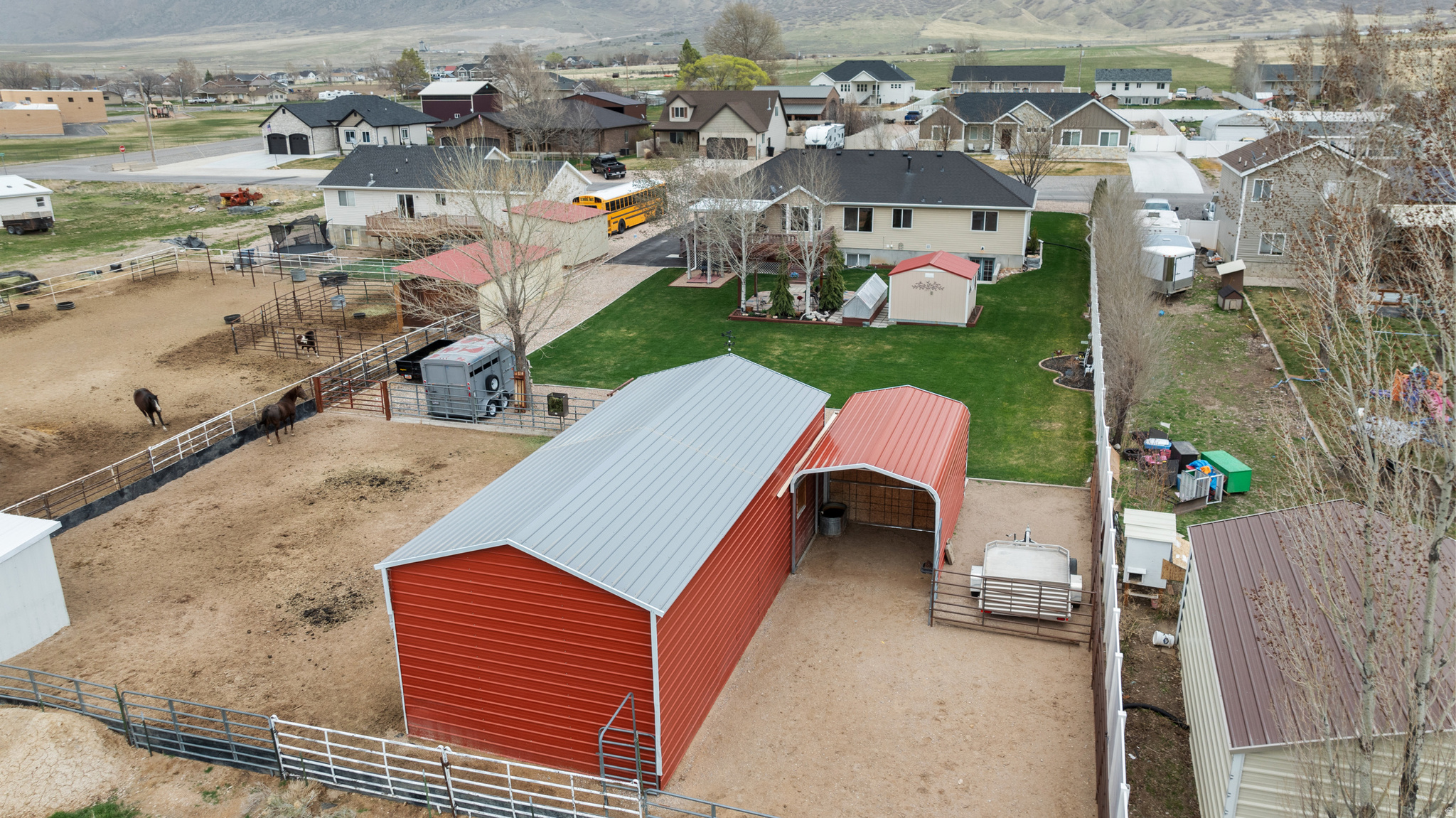 COUNTRYSIDE ESTATES - Residential