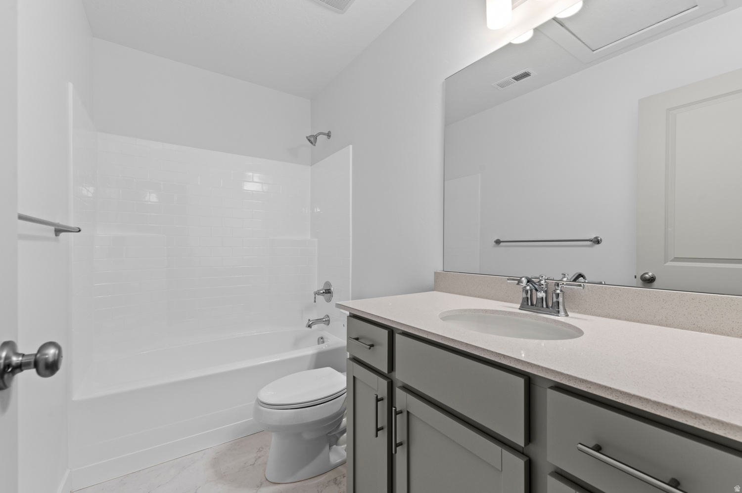 OVERLAND TOWNS V2 419 - Residential