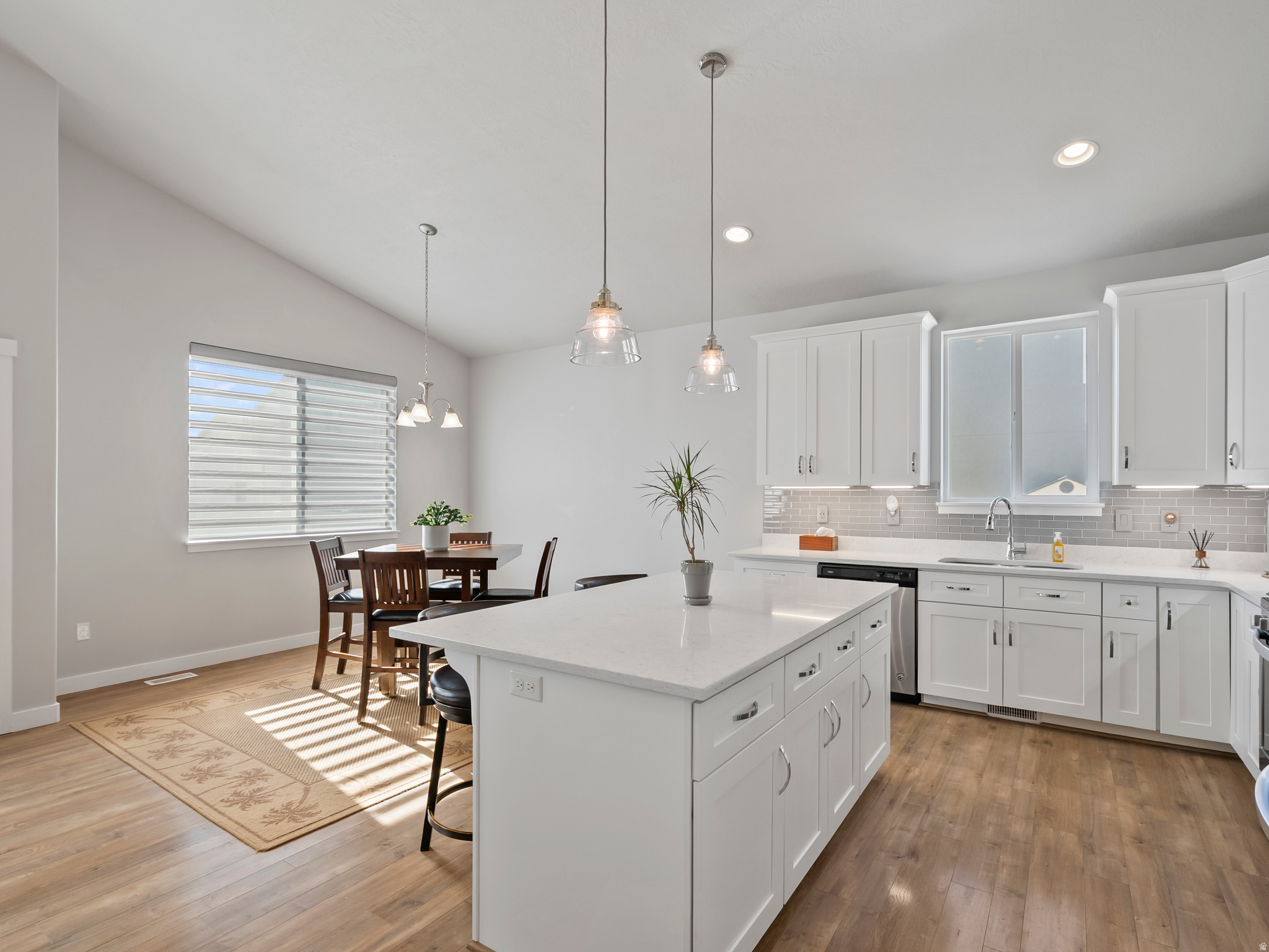 DAPPLE GRAY TRAILS - Residential