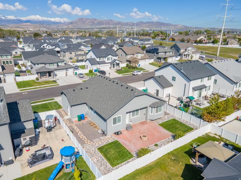 Tiny photo for 611 S 2100 W, Lehi, UT 84043 (MLS # 2154850)