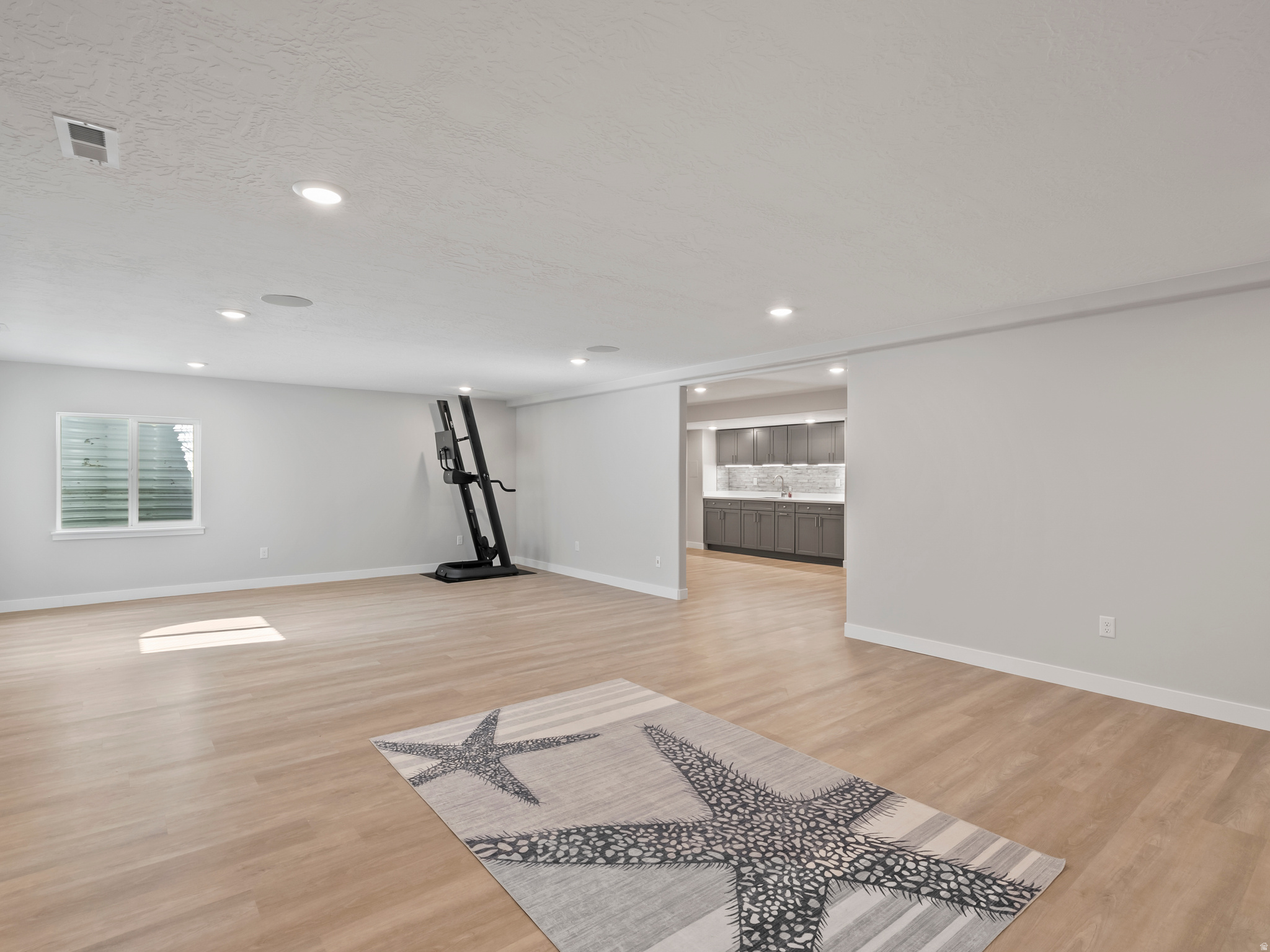 DAPPLE GRAY TRAILS - Residential