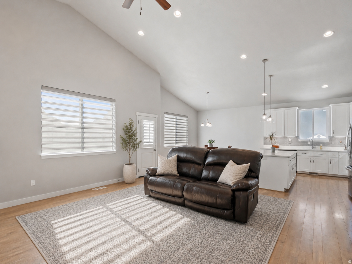 DAPPLE GRAY TRAILS - Residential
