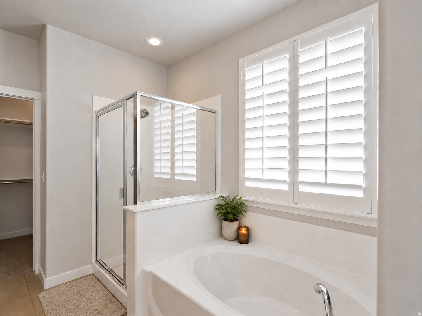 DAPPLE GRAY TRAILS - Residential