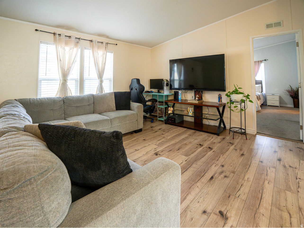 WESTCREST MOBILE HOME PARK - Residential