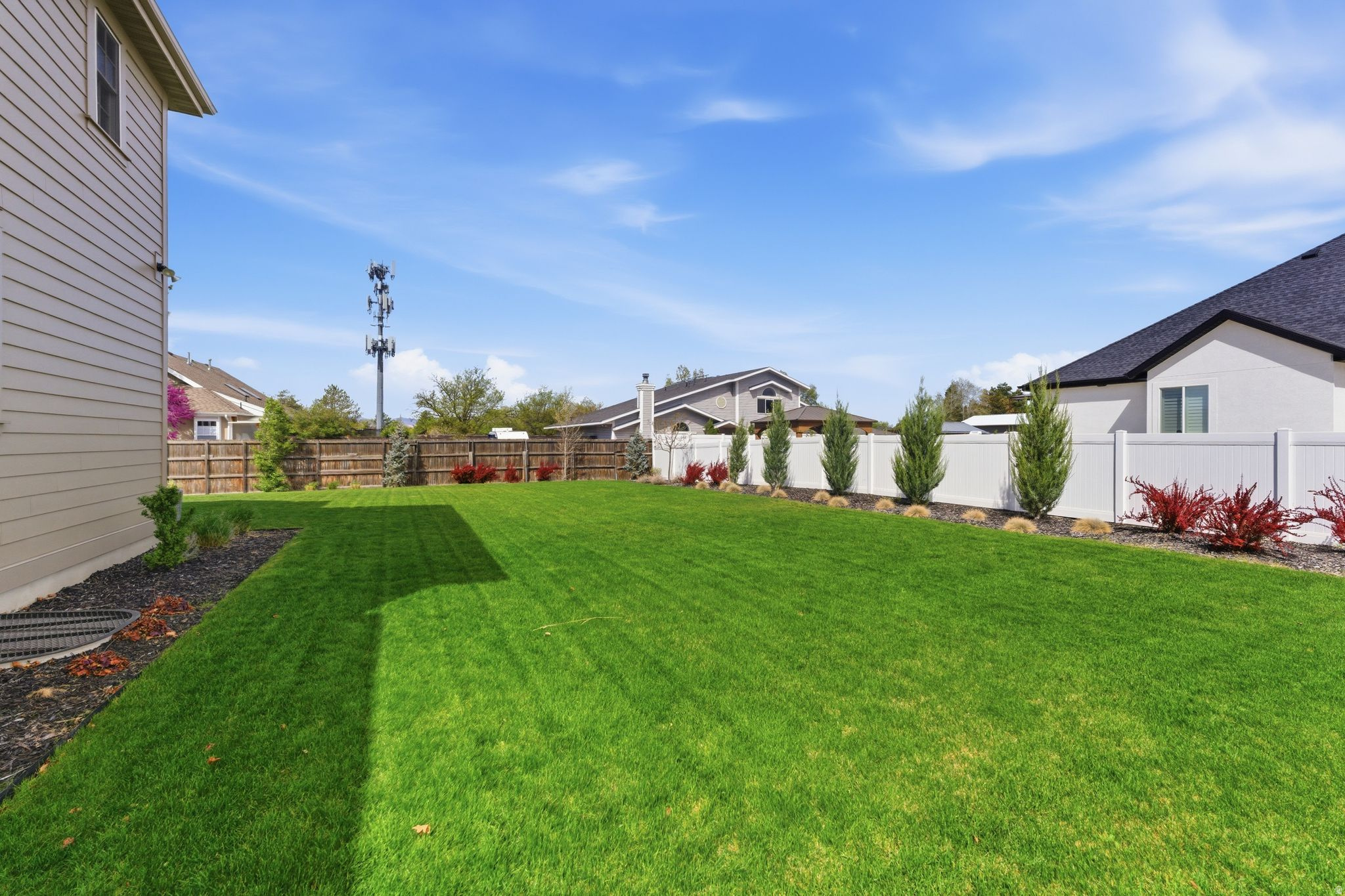 CANYON COVE - Residential