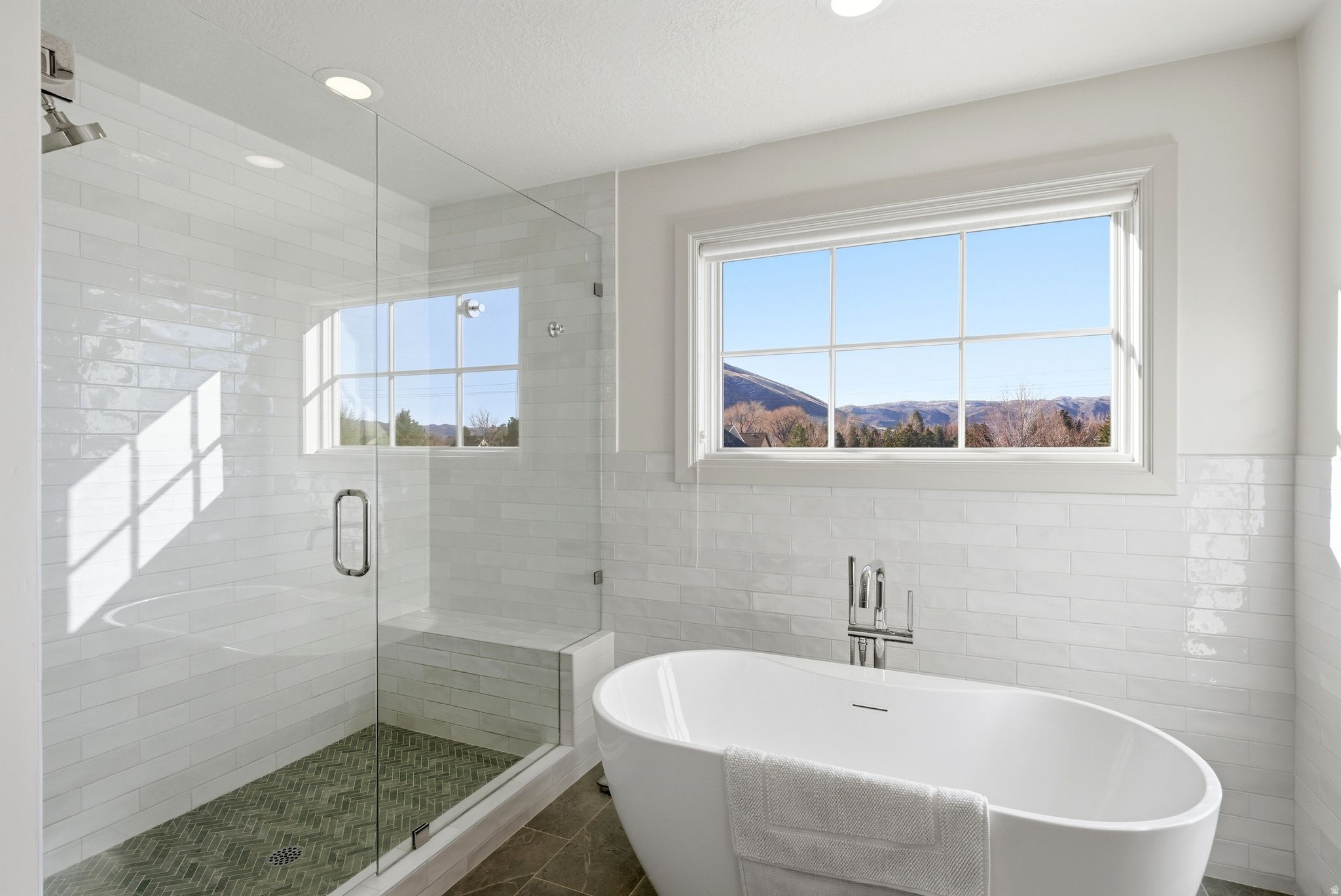 CANYON COVE - Residential